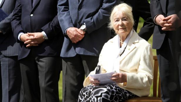 Naděžda Kavalírová: Udržet si
svobodu je těžší, než ji vybojovat