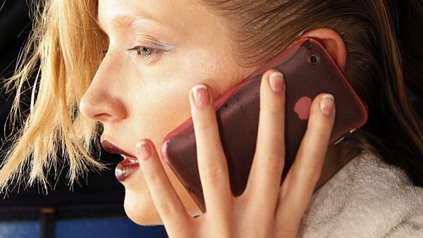 Francouzka dostala telefonní
účet na téměř 12 biliard eur