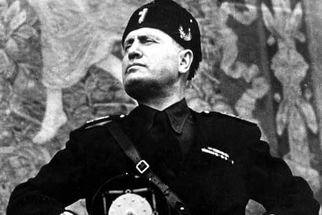 Italský fašista Benito Mussolini:
strašná ideologie, strašná smrt
