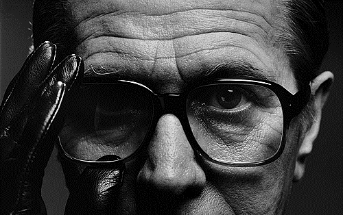 Hlídač z papundeklu