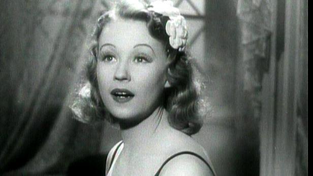 Nataša Gollová: lyrická i spontánní herečka se smyslem pro humor