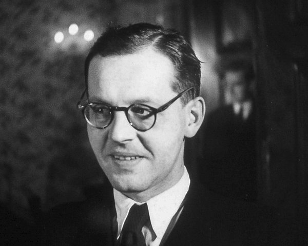 Vladimír Neff: parodie, satira 
a také rozmáchlé romány