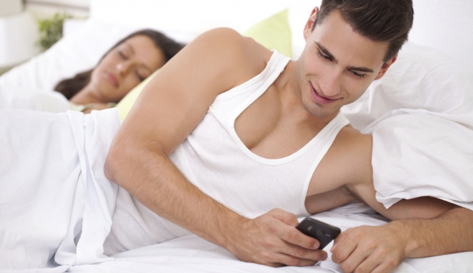 Máte paralelní vztah? Kupte si 
alibi, které všechno zamaskuje