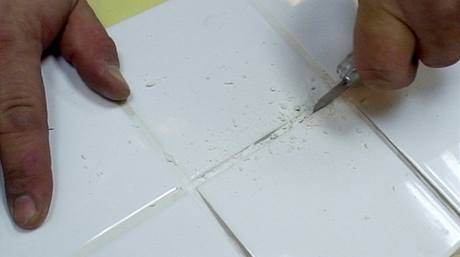 Jak vyměnit prasklou
či uštípnutou obkládačku 