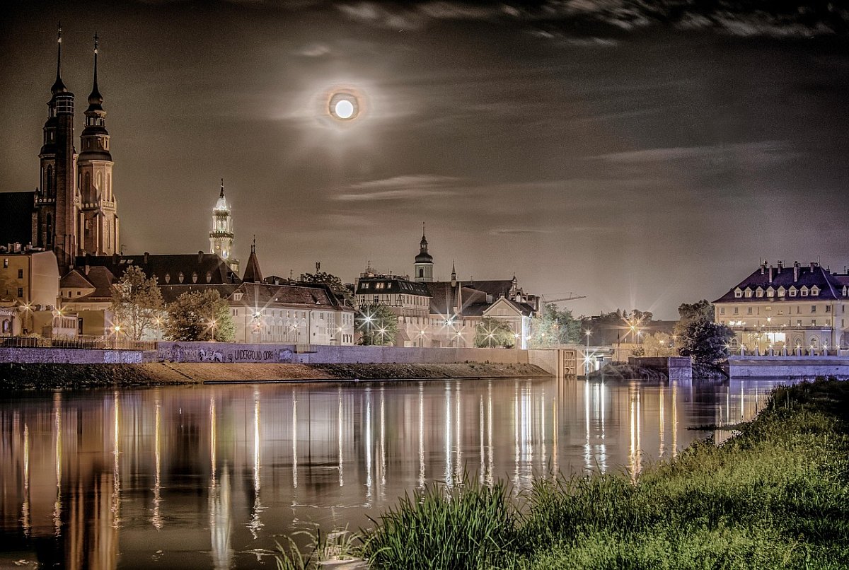 opole-4222852_1280.jpg