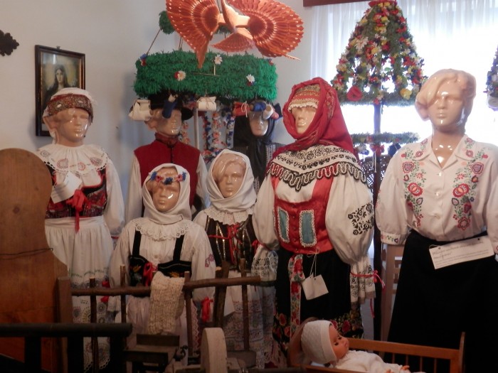 Počestné právo, vážený rychtáři, 
sousedé, tetičky aneb u Baráčníků