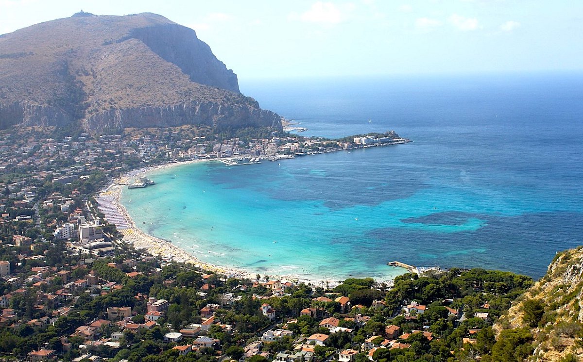 palermo-327037_1280.jpg