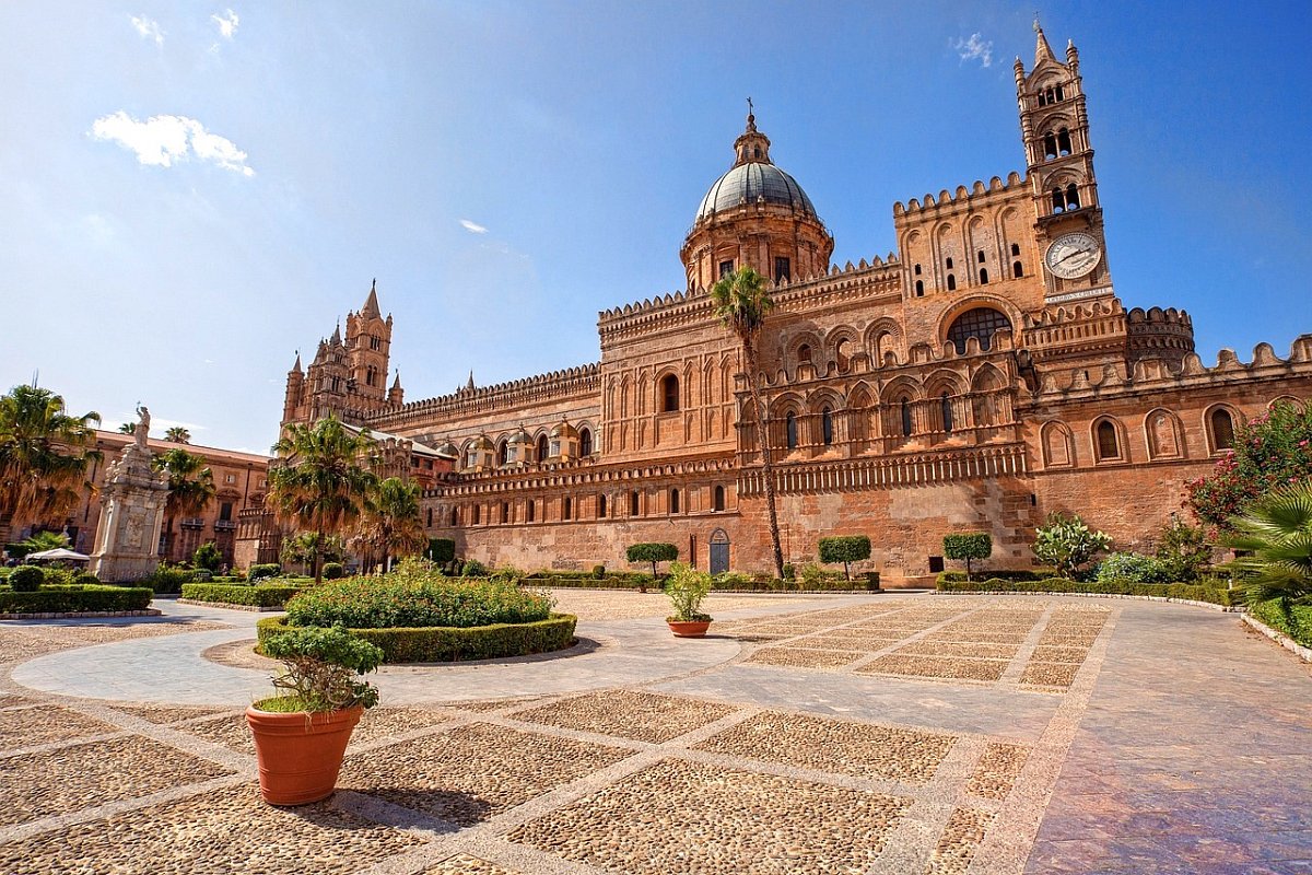 Vlakem na Sicílii v seniorském věku: Palermo, Agrigento, Udine a zpět domů