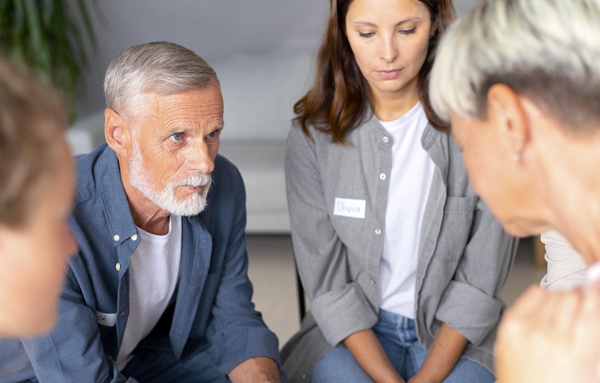 V létě se rozpadají vztahy a problémy se derou na povrch