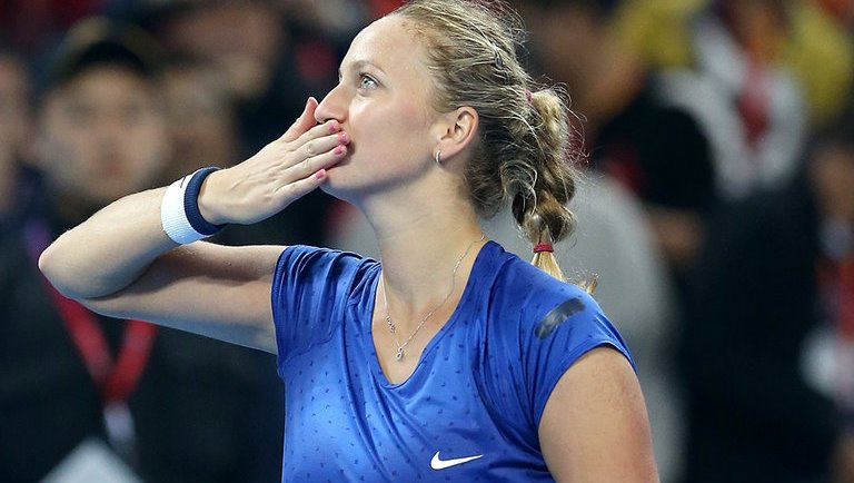 Kvitová přejela Šarapovovou
a může postoupit z Bílé skupiny