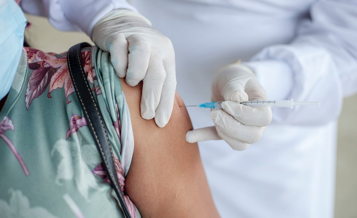 Kardiologové: pomalé tempo očkování nahrává dalším mutacím 