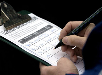 Nečteno a podepsáno