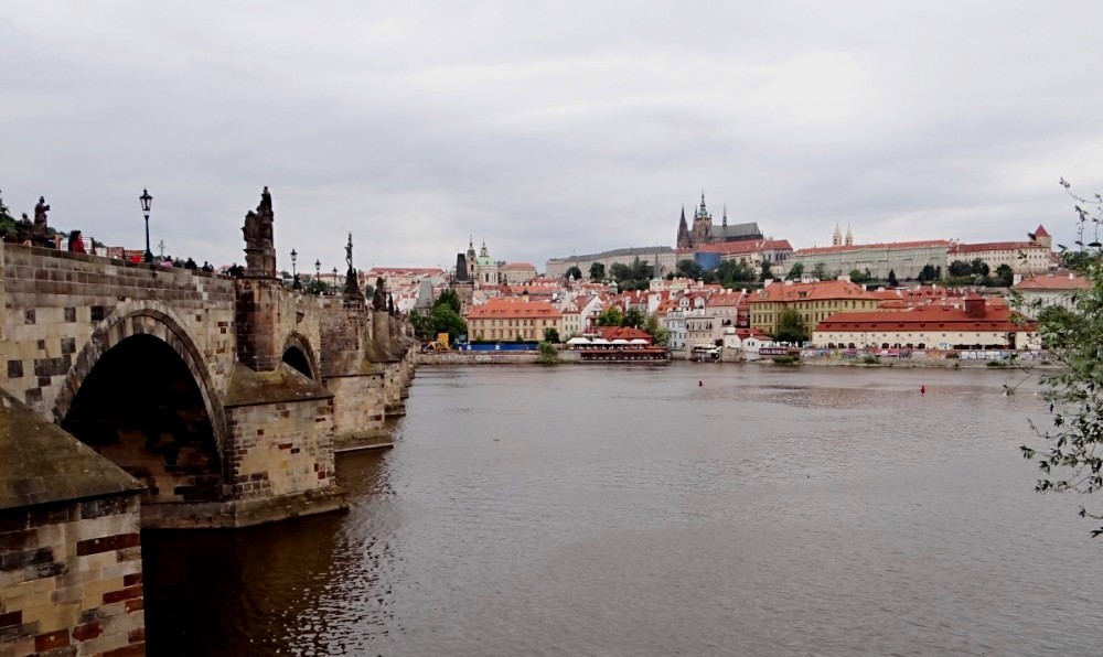 Jarní fotopříběh: Šťastnou cestu 
od hranic k hlavnímu městu