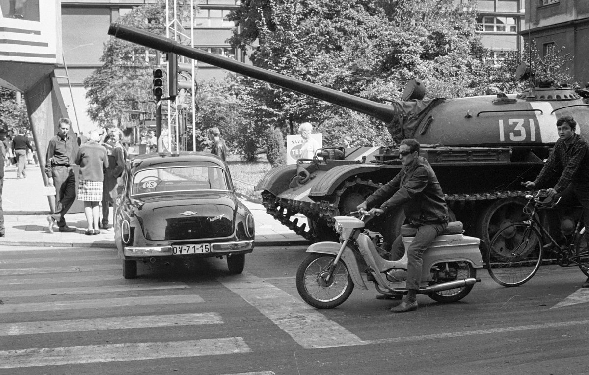 Zápisník starého muže: Okupace