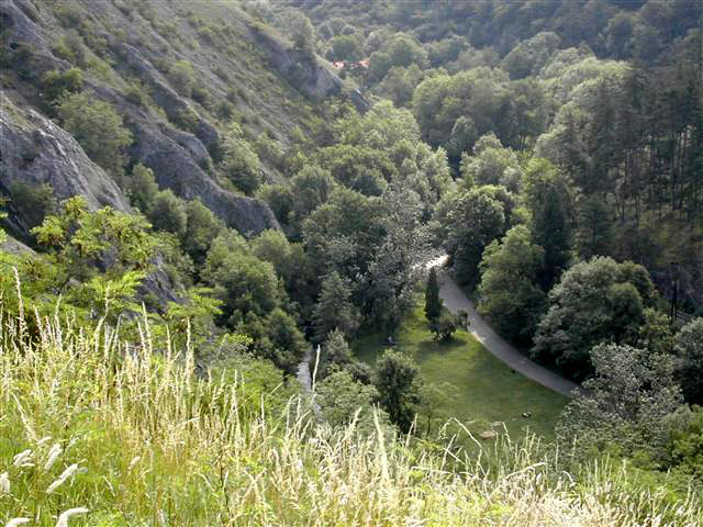 Prokopské údolí nabízí výlety proti 
proudu času – třeba až do pravěku