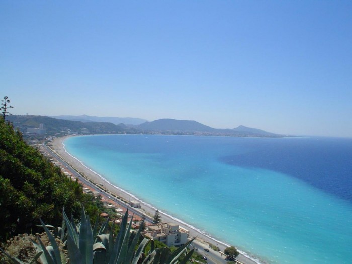 Řecký Rhodos i tureckou
riviéru děsilo zemětřesení