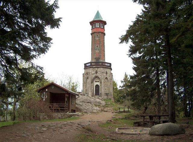 Štěpánka: tajemná kráska
mezi českými rozhlednami