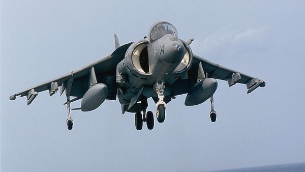 Boj o Falklandské ostrovy byl
pro Thatcherovou noční můrou