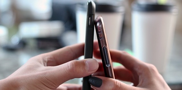 Soutěžte o mobilní telefony:
posouváme uzávěrku do pátku!