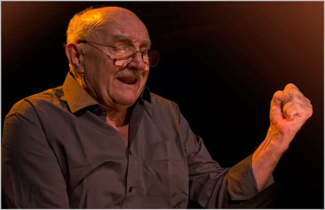 Poetická vinárna Viola: místo, kde 
půlstoletí vystupují skuteční mistři