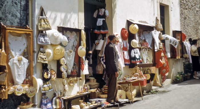 Kouzlo časů minulých:
trhovcem snadno a rychle