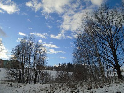 Všude modré nebe, sluníčko a sníh