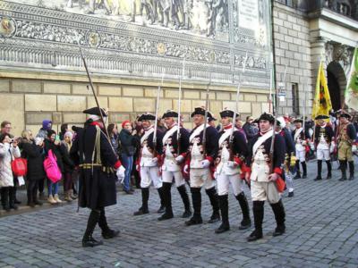 Pozor, začíná se přesně.