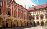 Libochovice - zámecké nádvoří