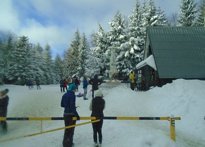 Bedřichov Maliník / foceno z autobusu za jízdy/