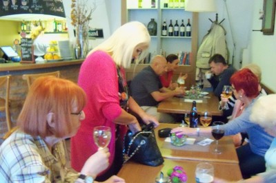 Co tam pořád štracháš.,.