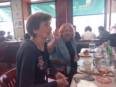 Haló, já  jsem tady!