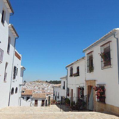 Bílá barva, klid a ticho