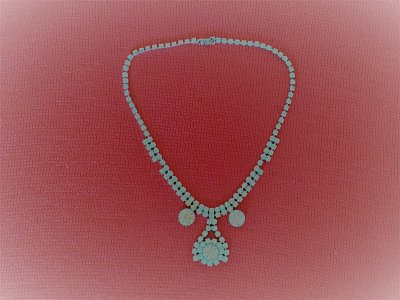 Poklady uložené ve šperkovnici