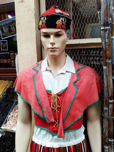 Takto jsou oblečeny květinářky.