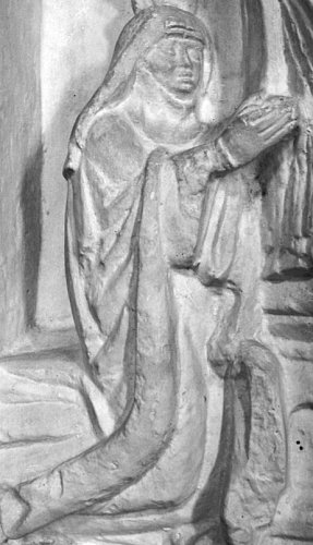 Abatyše Marie Mlada, reliéf z Baziliky sv. Jiři (Wikipedie)