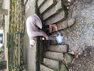 Zázračný pramen má údajně blahodárné účinky zejména na oči