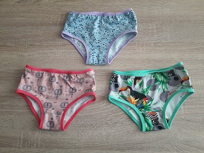 kalhotky ze zbytků látek