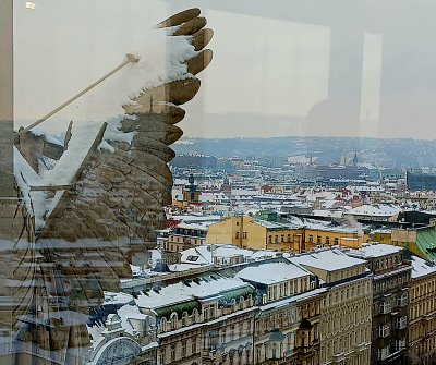 Za sklem a za andělským křídlem... *