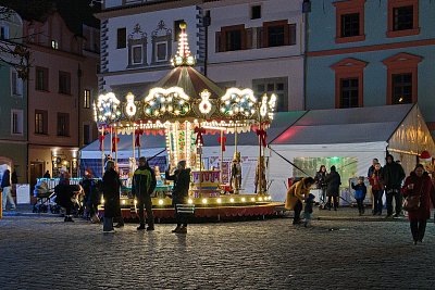 Pardubický vánoční kolotoč