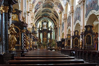 Interiér strahovské baziliky *