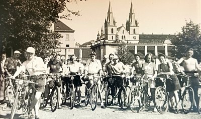 Takový malý rodinný propletenec