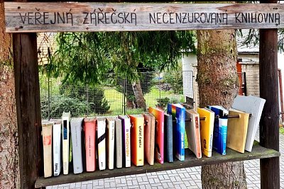 Objevila jsem necenzurovanou knihovnu