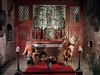 Svatá Chýše v Lorete.....