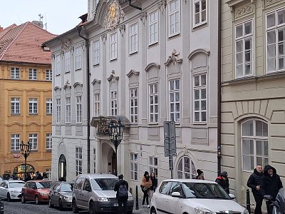 Bretfeldský palác na Malé Straně...*