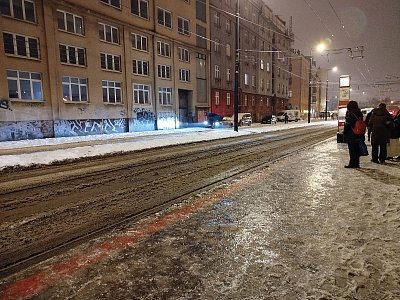 Stanice tramvaje dnes ráno *