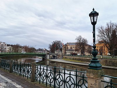 Na nábřeží u Labe*