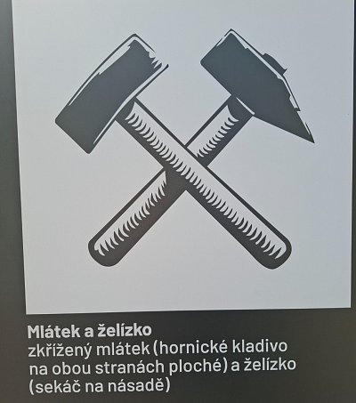 mlátek a želízko