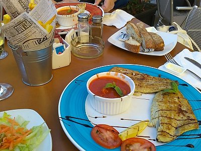 Slavnostní večeře na rozloučenou.