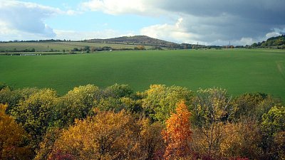 25. Pohled do krajiny z návrší