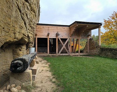 Vystavená původní hřídel rumpálu